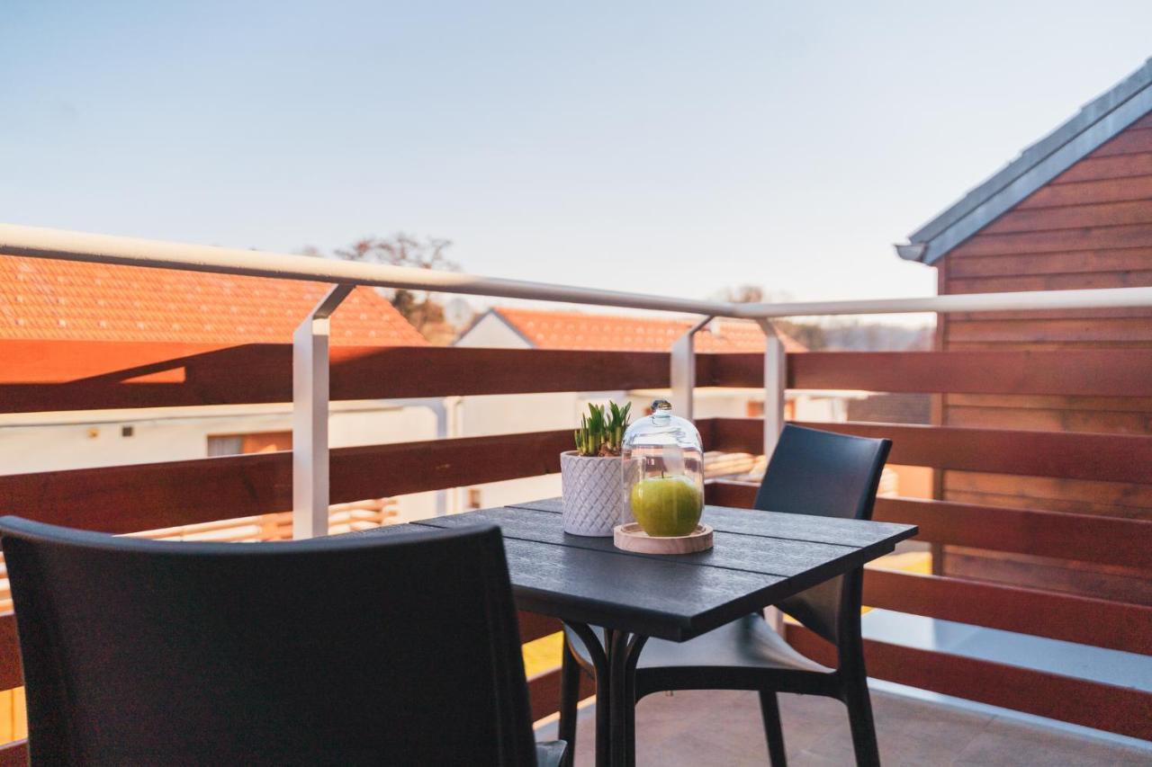 St. Martin'S Apartments Grkavescak Zewnętrze zdjęcie
