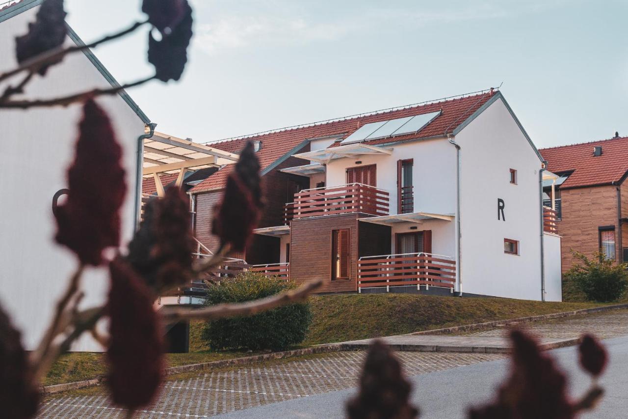 St. Martin'S Apartments Grkavescak Zewnętrze zdjęcie